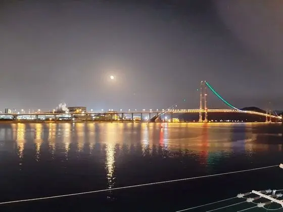 Deluxe Tek Büyük Yataklı Oda, Deniz Manzaralı