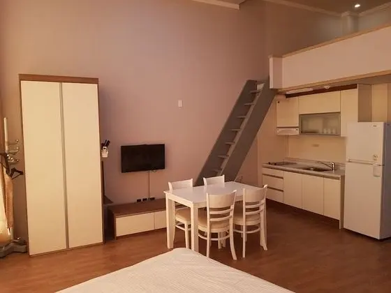 Tek Büyük Yataklı Oda (B)