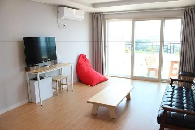 Family Oda, Teras, Okyanus Manzaralı (82 sqm.)
