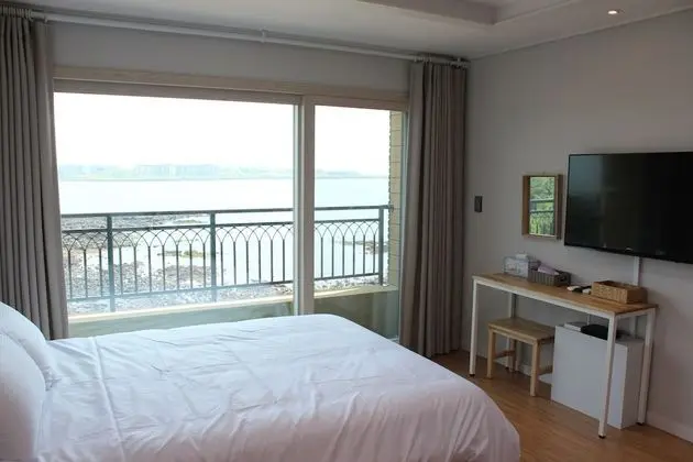 Süit, Okyanus Manzaralı (33 sqm.)