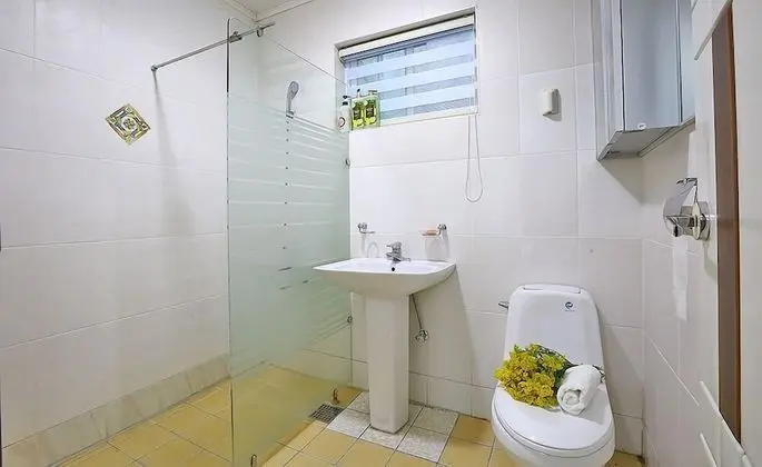 Oda, Ek Bina (Mercury: Whole House)