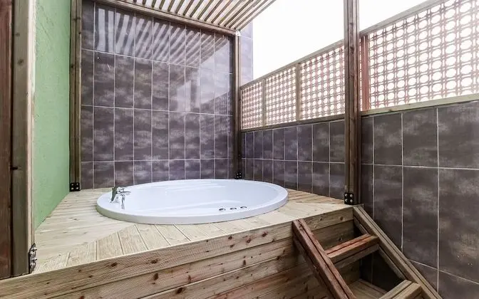 Oda (VIP floor (outdoor bath))