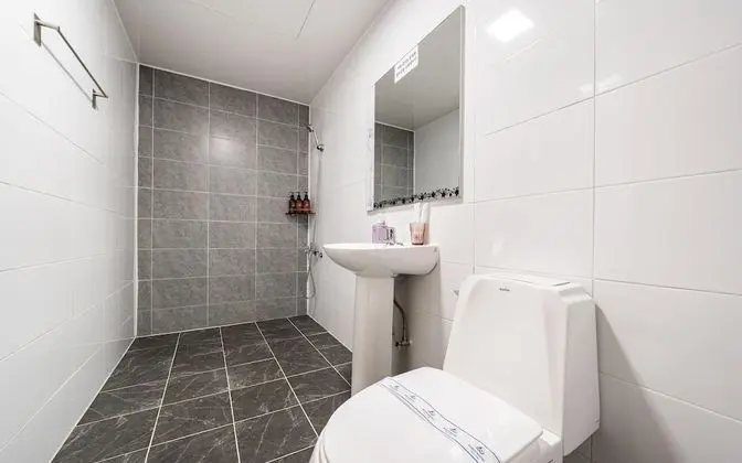 Oda (Main Building - Family Room)