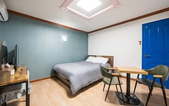 Oda (Main Building - Standard Room)