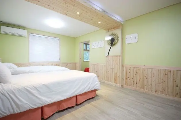 Oda (Deluxe (Cypress))