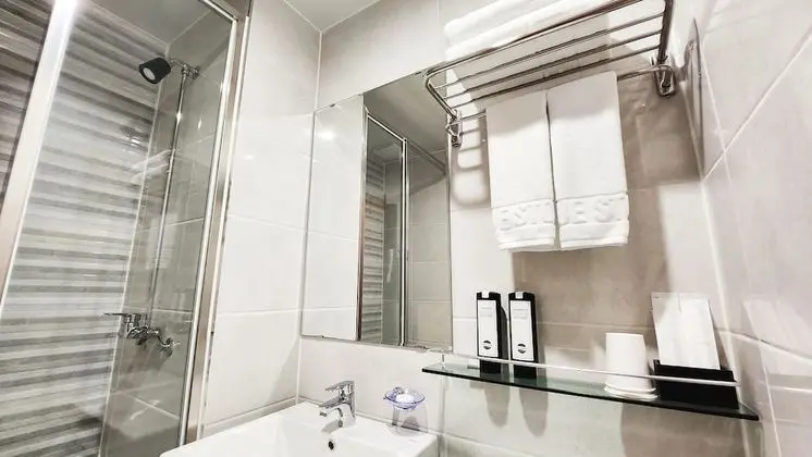 Standard Tek Büyük Yataklı Oda, Teras, Şehir Manzaralı