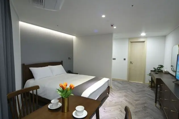 Standard Double Room (No Pool available between 6 ~ 13 March)