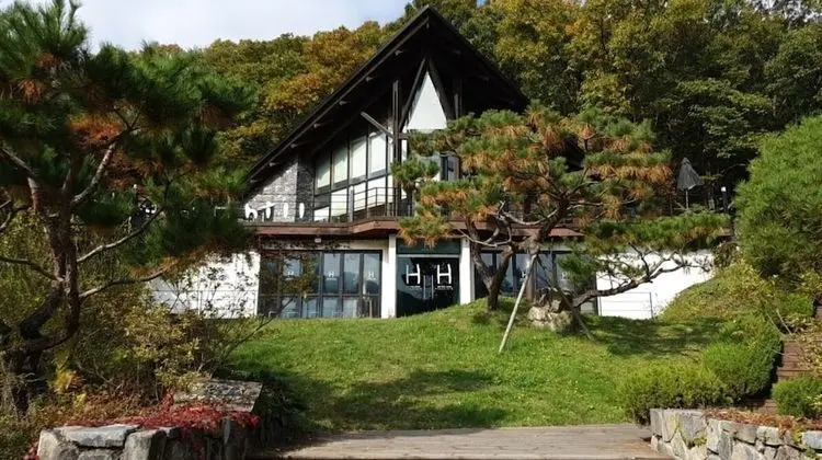 Hill Pension (Mountain View)