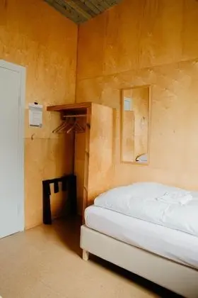 Basic İki Ayrı Yataklı Oda, Ortak Banyo