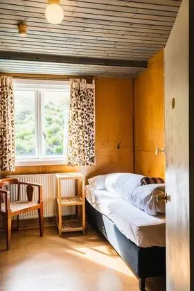 Basic İki Ayrı Yataklı Oda, Ortak Banyo