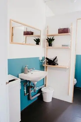 Basic İki Ayrı Yataklı Oda, Ortak Banyo