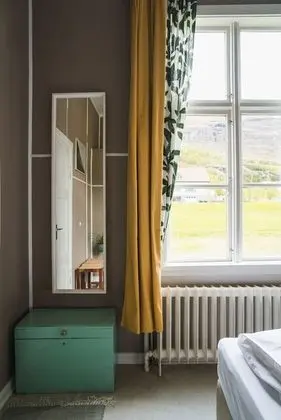 Tek Büyük veya İki Ayrı Yataklı Oda, Özel Banyo