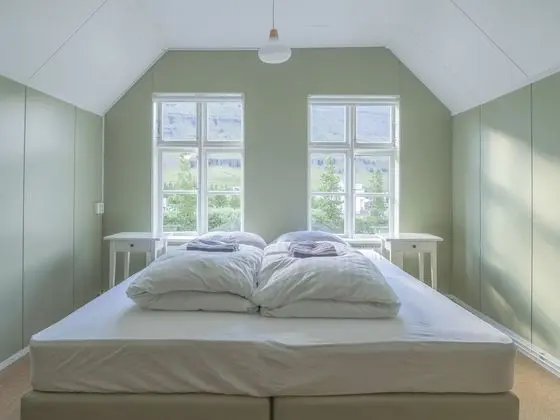 Tek Büyük Yataklı Oda, Ortak Banyo