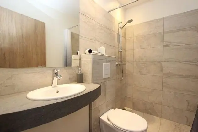 Tek Büyük veya İki Ayrı Yataklı Oda, Özel Banyo