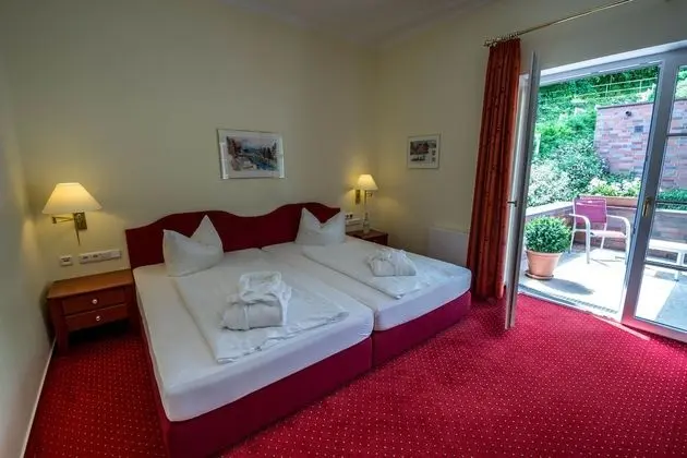 Comfort Tek Büyük Yataklı Oda (Weinbergseite, Am Weinberg 2)