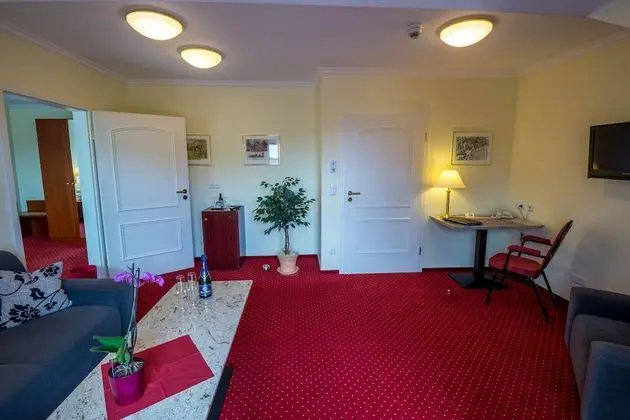 Comfort Tek Büyük Yataklı Oda (Weinbergseite, Am Weinberg 2)