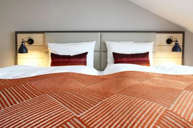 Comfort Tek Büyük Yataklı Oda