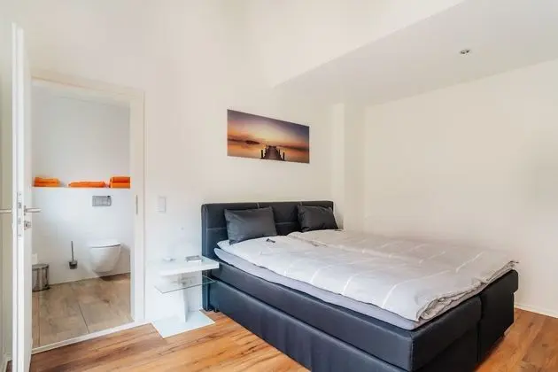 Tek Büyük Yataklı Oda