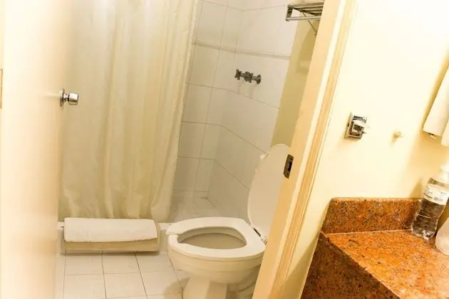 Junior Oda, 1 En Büyük (King) Boy Yatak