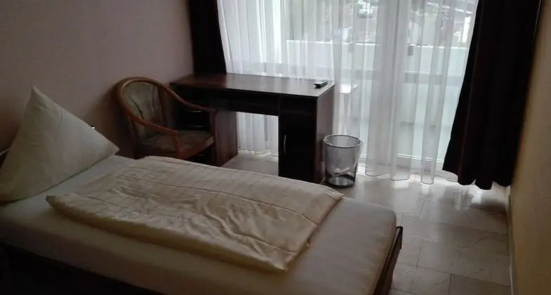 Tek Kişilik Oda