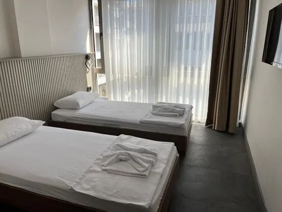 Çift Kişilik,Şehir Manzaralı,Fransız Balkonlu