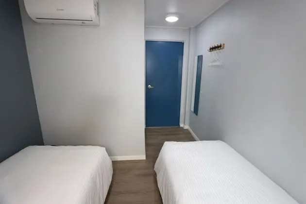 Comfort Tek Büyük veya İki Ayrı Yataklı Oda
