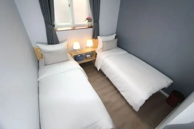 Comfort Tek Büyük veya İki Ayrı Yataklı Oda