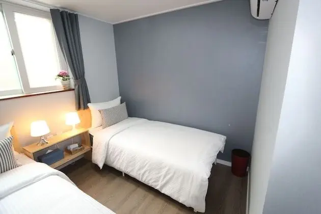 Comfort Tek Büyük veya İki Ayrı Yataklı Oda