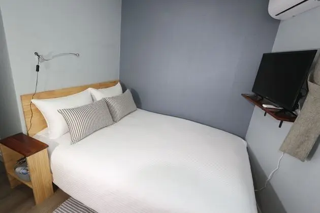 Comfort Tek Büyük Yataklı Oda