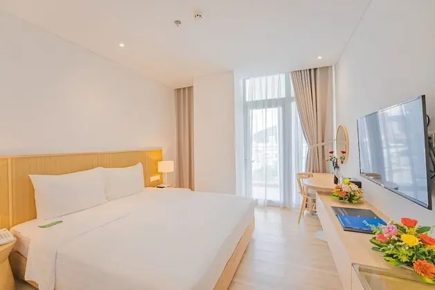 Deluxe Tek Büyük Yataklı Oda