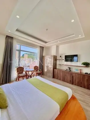 Deluxe Tek Büyük Yataklı Oda