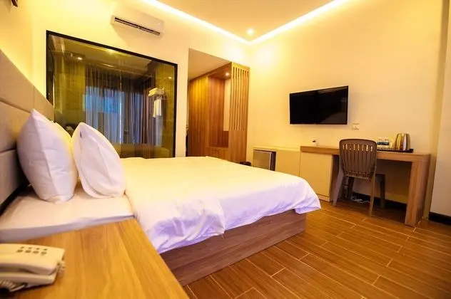 Deluxe Tek Büyük Yataklı Oda, Deniz Manzaralı