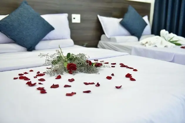 Deluxe Üç Kişilik Oda