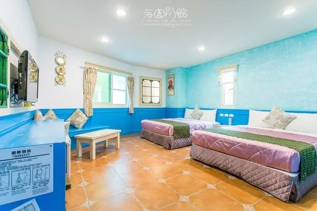 Dört Kişilik Oda, Kule
