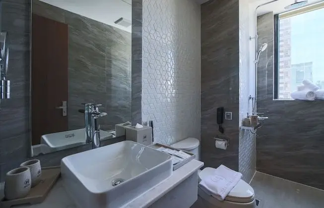 Deluxe Tek Büyük Yataklı Oda, Denize Sıfır