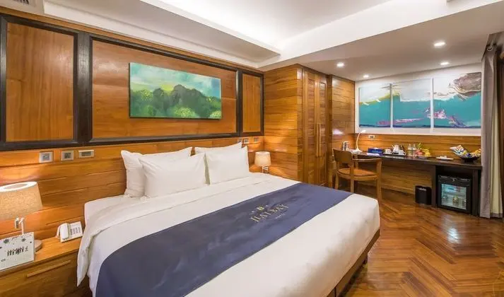 Deluxe Tek Büyük veya İki Ayrı Yataklı Oda, Şehir Manzaralı