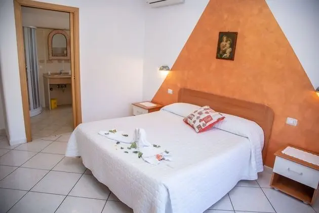 Oda, 2 Yatak Odası, Bağlantılı Odalar (1 Connecting Bathroom)