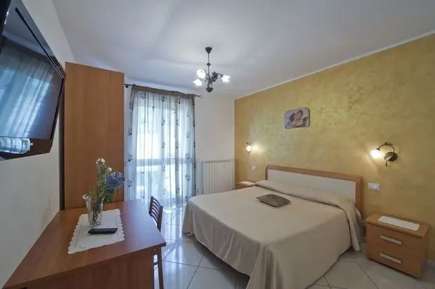 Tek Büyük veya İki Ayrı Yataklı Oda, 1 Yatak Odası, Banyolu/Duşlu