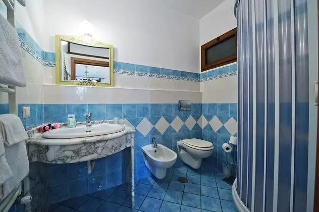 Tek Büyük veya İki Ayrı Yataklı Oda, 1 Yatak Odası, Banyolu/Duşlu