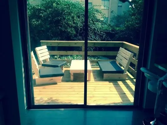 Stüdyo, Veranda