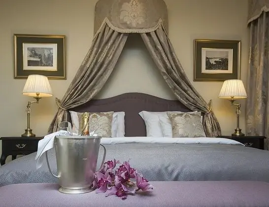 Deluxe Tek Büyük Yataklı Oda, Balkon (Manor)