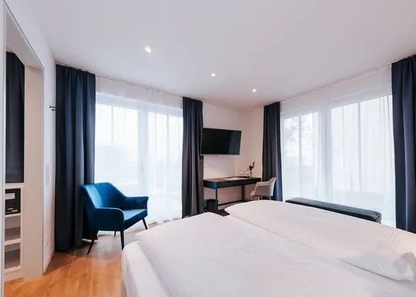 Comfort Tek Büyük Yataklı Oda