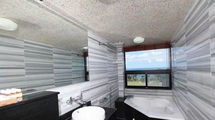 Süit, Okyanus Manzaralı (6 PAX)