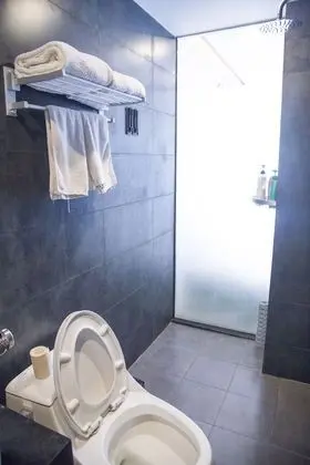 Economy Tek Büyük Yataklı Oda