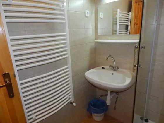 Tek Büyük veya İki Ayrı Yataklı Oda, Bahçe Manzaralı