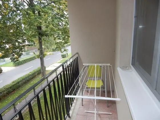Üç Kişilik Oda, Bahçe Manzaralı, Bahçeli