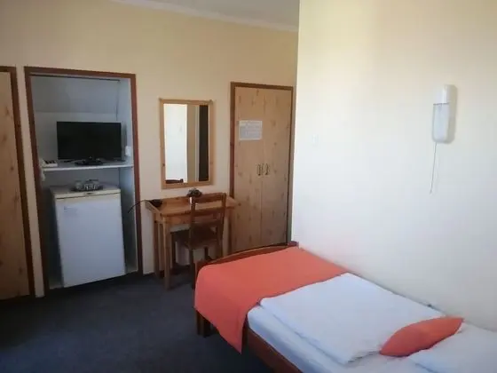 Comfort Dört Kişilik Oda