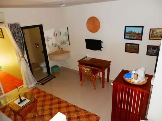 Deluxe Tek Kişilik Oda, Havuz Manzaralı