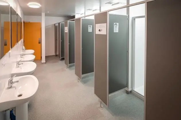 Premium Ortak Ranzalı Oda, Engellilere Uygun, Ortak Banyo
