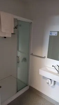 Premium Tek Büyük Yataklı Oda, Engellilere Uygun, Özel Banyo